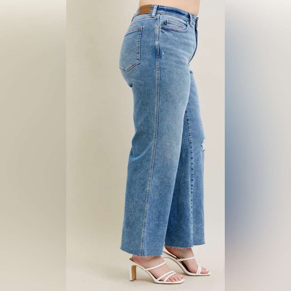 Judy Blue Indigo Rush High Rise Wide Leg Distressed Jeans Size 16W - Picture 3 of 16